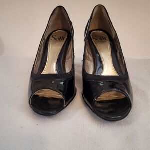 Sofft Black Heels Sleek Elegant Design